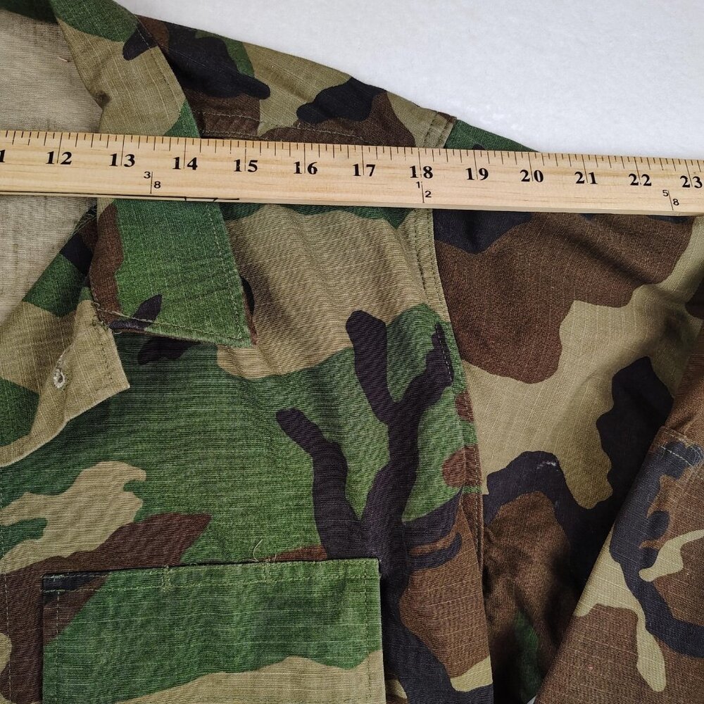 US Army BDU Jacket Mens Medium Short Woodland Camo Ripstop USGI Military Coat - Picture 9 of 10